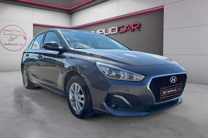 HYUNDAI I30