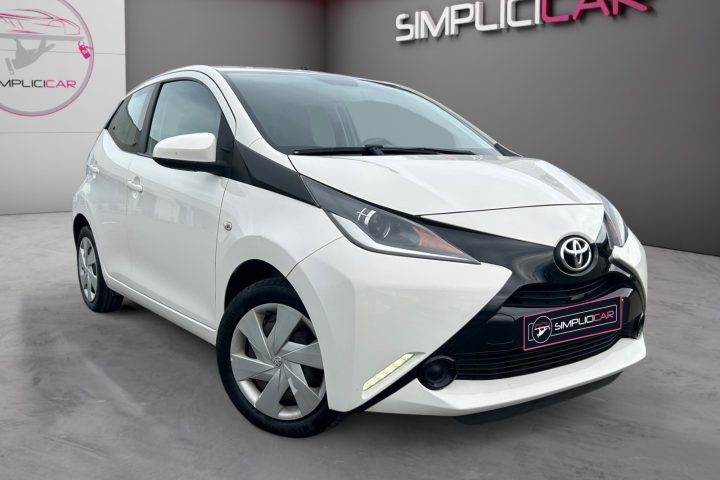 TOYOTA AYGO