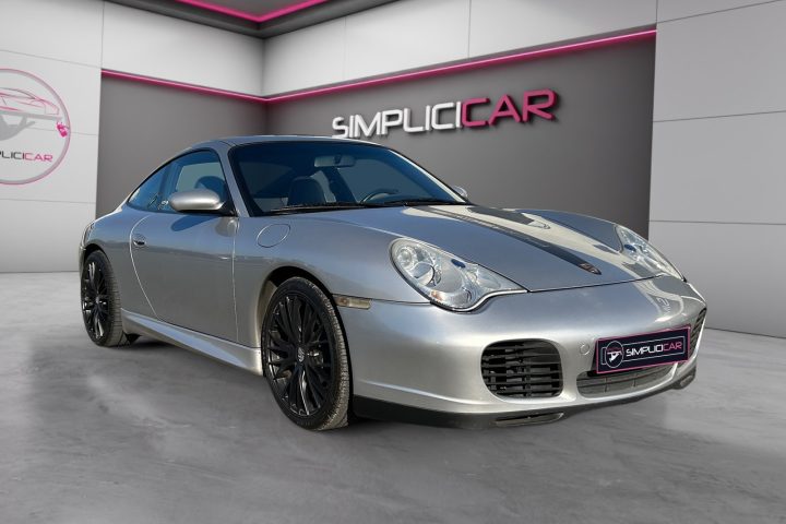 PORSCHE 996