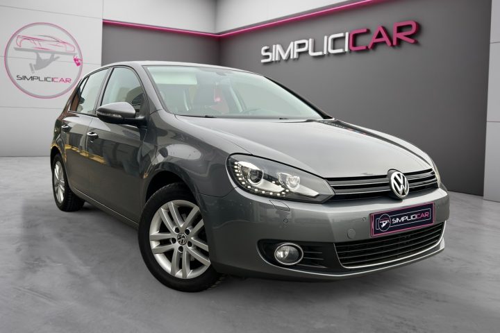 VOLKSWAGEN Golf 6